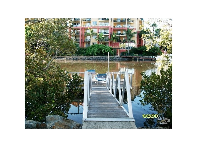 70/706 Remembrance Drive, Surfers Paradise QLD 4217