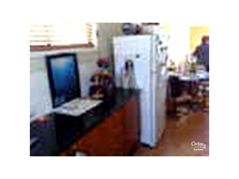 19 Middle Street, Labrador QLD 4215