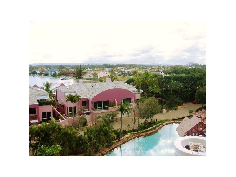 12 Commodore St, Surfers Paradise QLD 4217