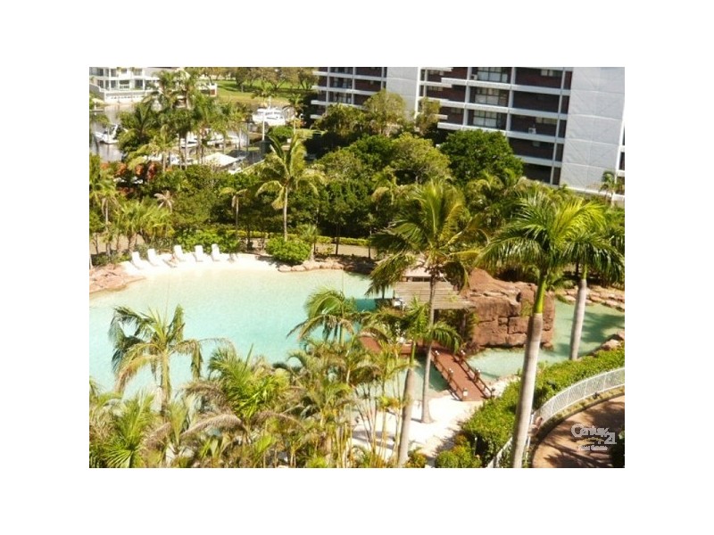 12 Commodore St, Surfers Paradise QLD 4217
