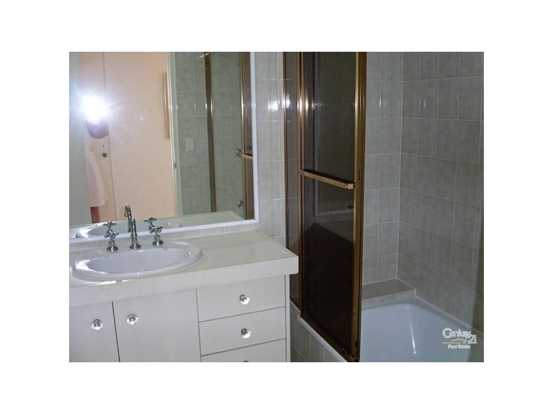 30 LAYCOCK STREET, Surfers Paradise QLD 4217