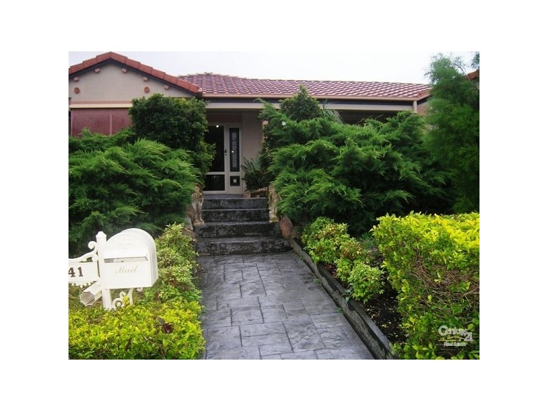 41 Palmerston Drive, Oxenford QLD 4210