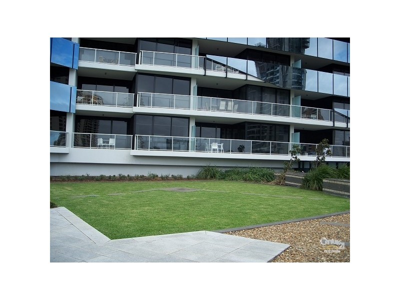 9 Circle on Cavill, Surfers Paradise QLD 4217