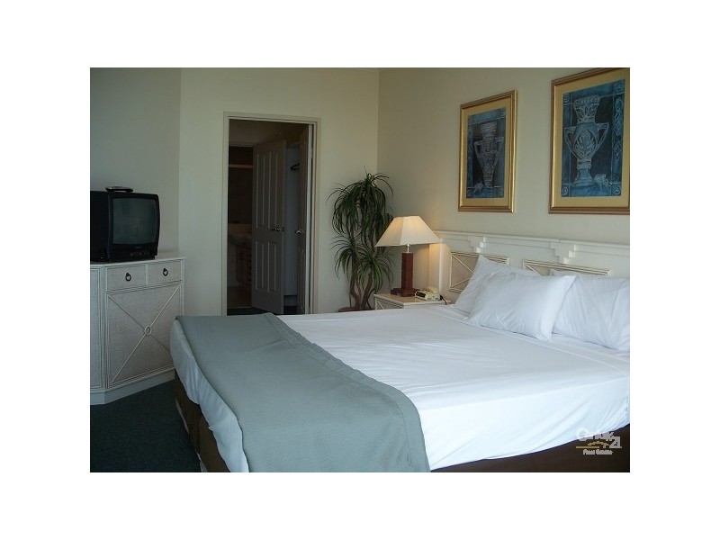 3400 Surfers Paradise Blvd, Surfers Paradise QLD 4217