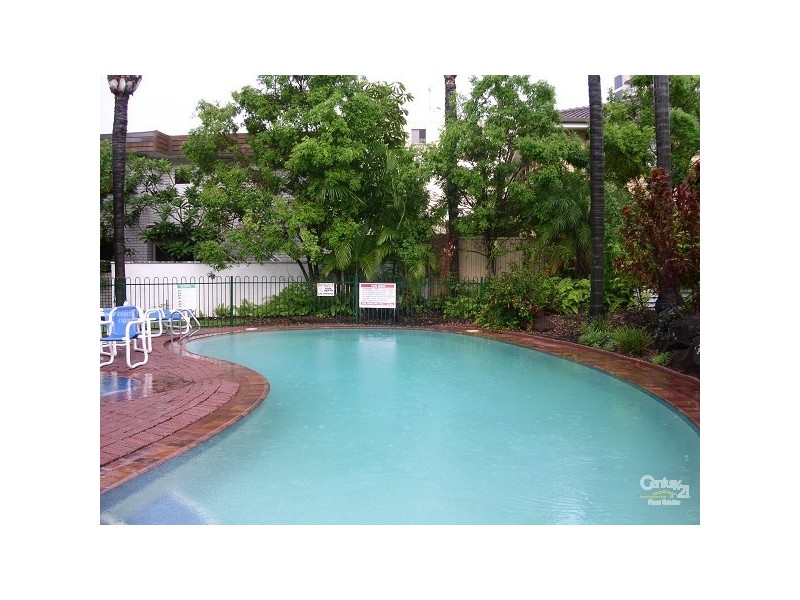 9/17 Genoa Street, Surfers Paradise QLD 4217
