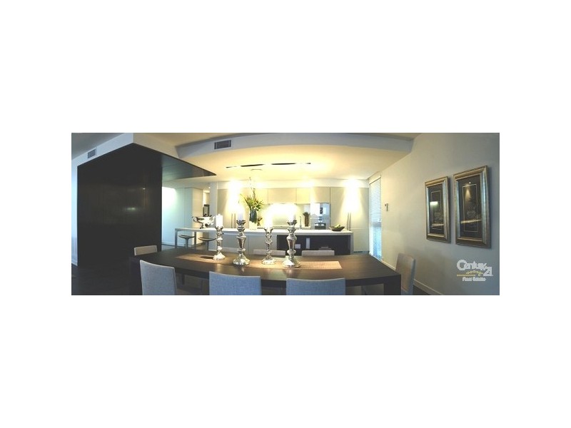 446 Marine Parade, Labrador QLD 4215