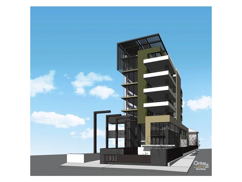 446 Marine Parade, Labrador QLD 4215