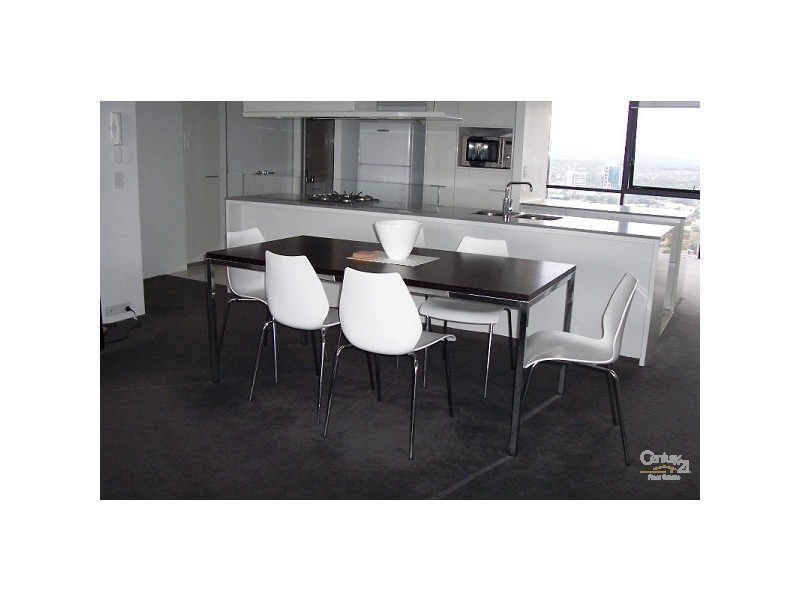 9 Ferny Avenue Circle on Cavill, Surfers Paradise QLD 4217