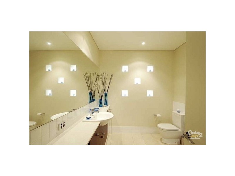 1/19 Paradise Island, Surfers Paradise QLD 4217