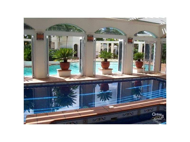 100 Cotlew Street East Adelphi Springs, Southport QLD 4215