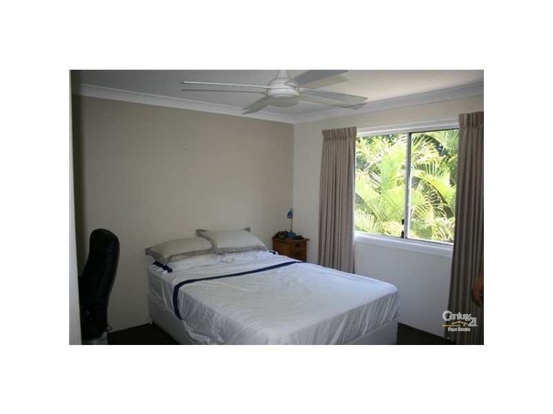 100 Cotlew Street East Adelphi Springs, Southport QLD 4215