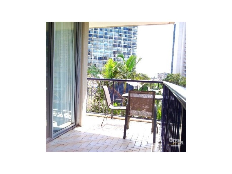 67 Ferny Ave CENTREPOINT, Surfers Paradise QLD 4217