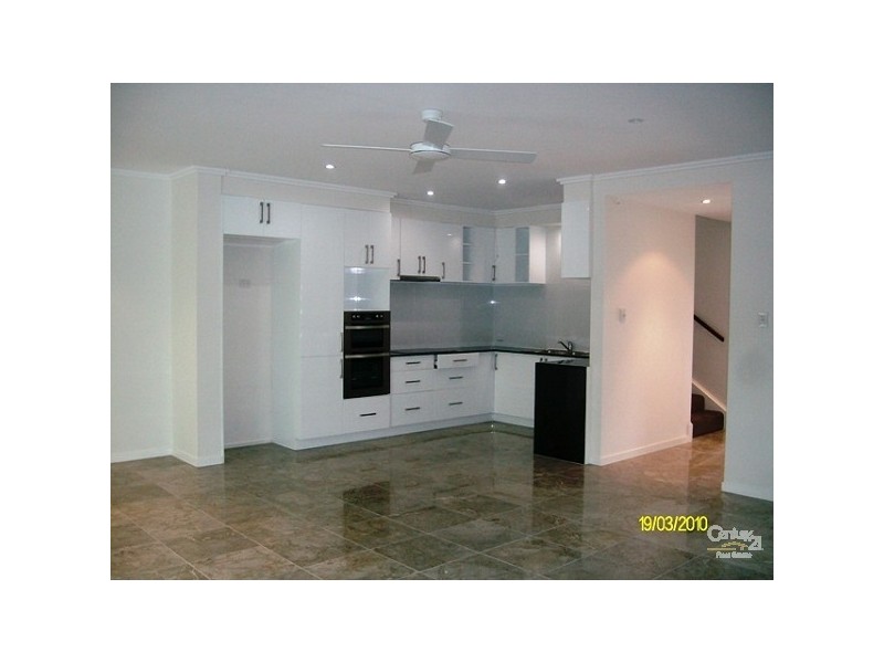 34B SUNRISE BLVD, Surfers Paradise QLD 4217