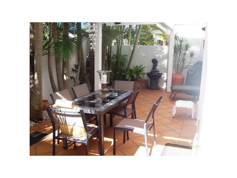 100 Cotlew Street East   Adelphi Springs, Southport QLD 4215