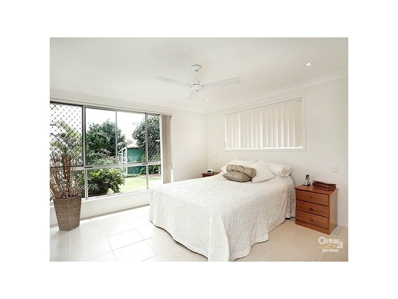 19 Swordfish Court, Palm Beach QLD 4221