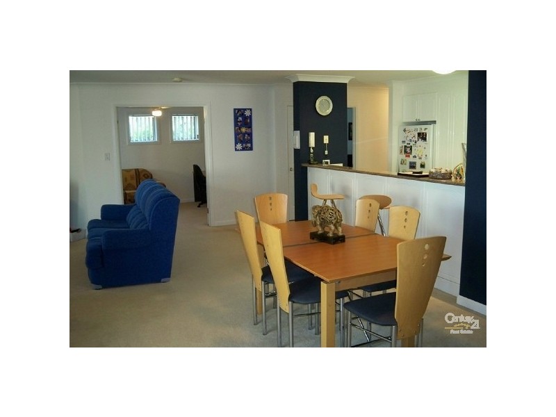 100 Cotlew Street East, Southport QLD 4215