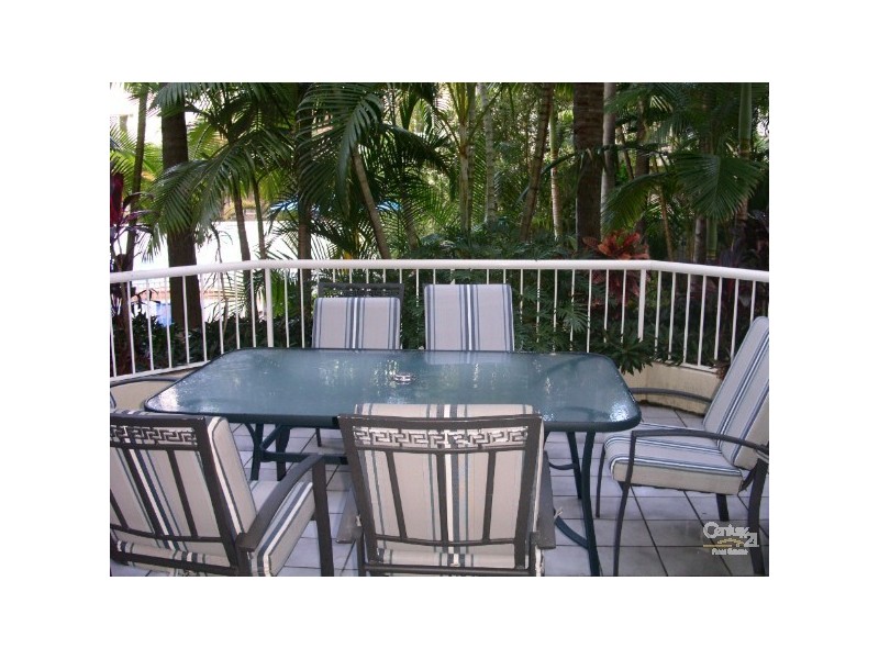 27 WHARF ROAD, Surfers Paradise QLD 4217