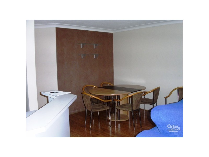 27 WHARF ROAD, Surfers Paradise QLD 4217