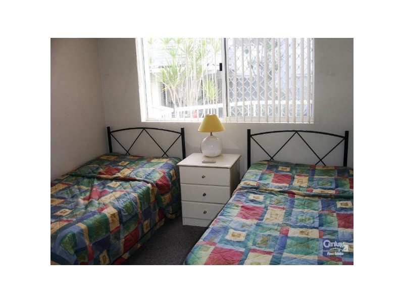 27 WHARF ROAD, Surfers Paradise QLD 4217