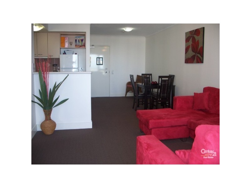 30 Cnr Surf Pde and Margaret St, Broadbeach QLD 4218