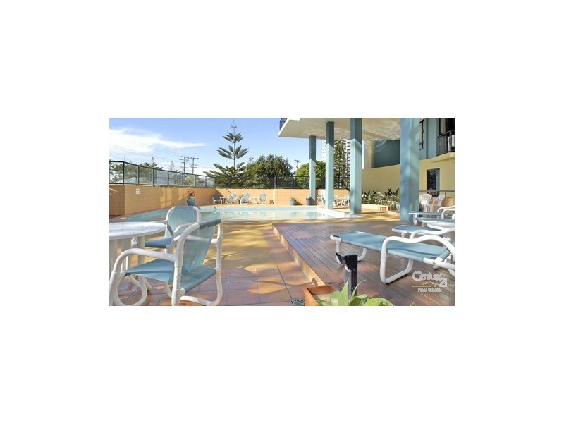 30 Cnr Surf Pde and Margaret St, Broadbeach QLD 4218