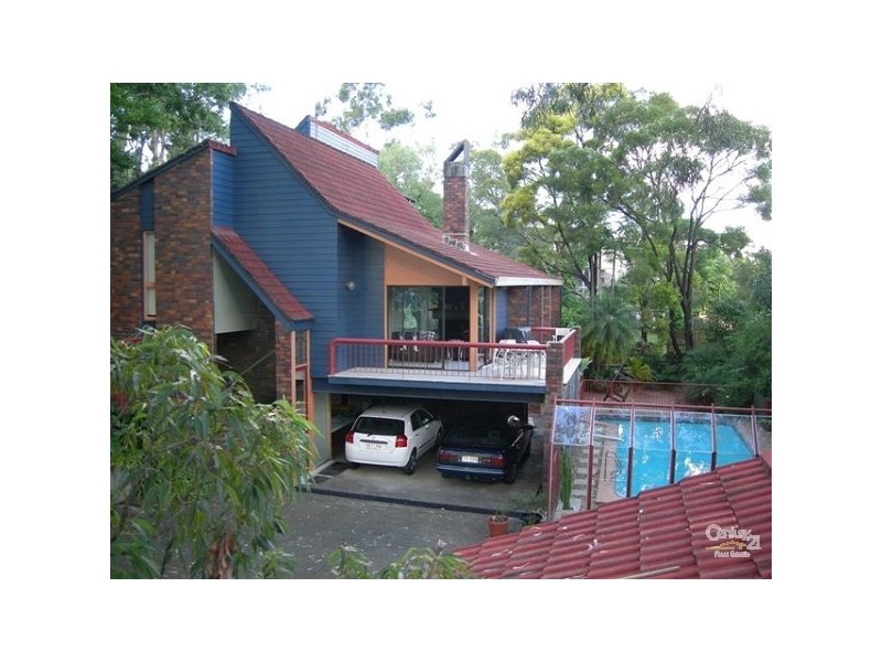 226 HEEB STREET, Ashmore QLD 4214