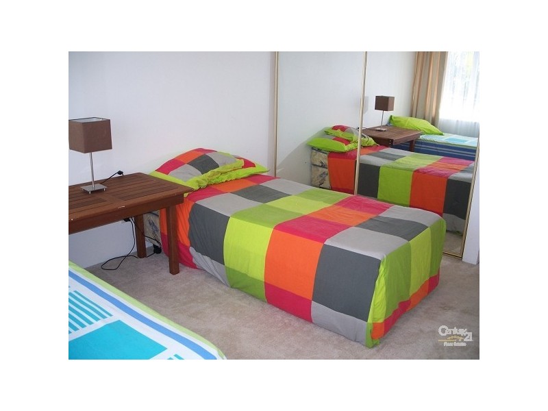 67 Ferny Ave, Surfers Paradise QLD 4217