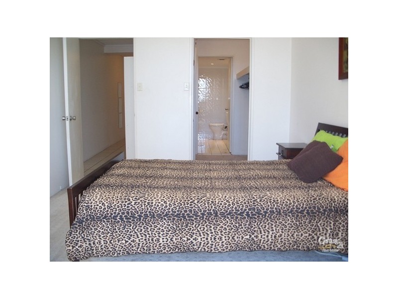 67 Ferny Ave, Surfers Paradise QLD 4217