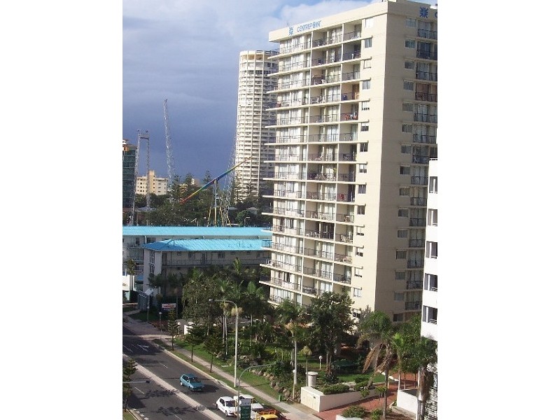 67 Ferny Ave, Surfers Paradise QLD 4217