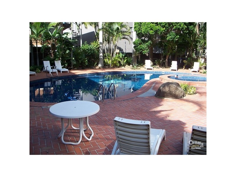 67 Ferny Ave, Surfers Paradise QLD 4217