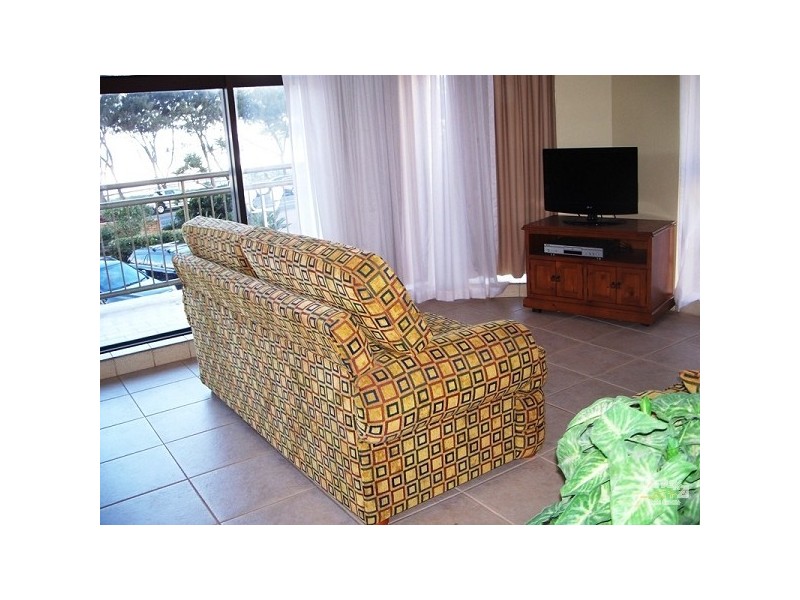 80 The Esplanade, Surfers Paradise QLD 4217