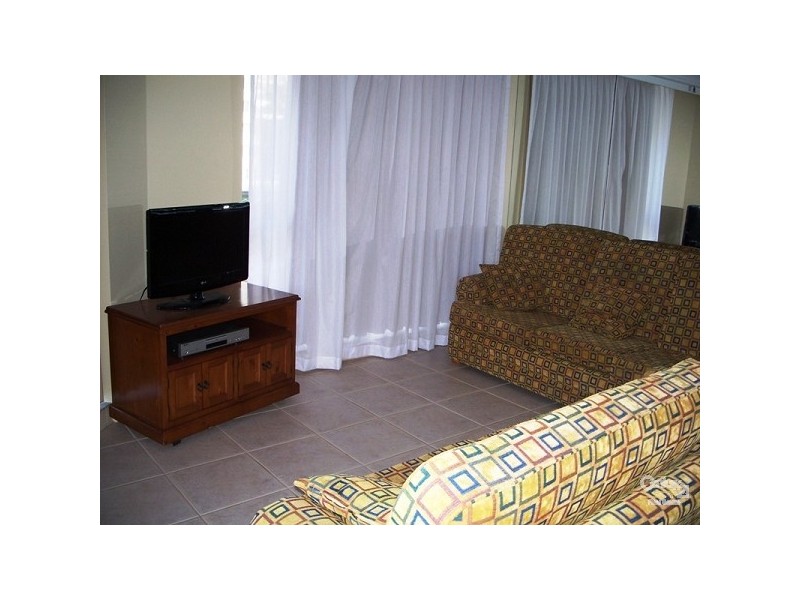 80 The Esplanade, Surfers Paradise QLD 4217