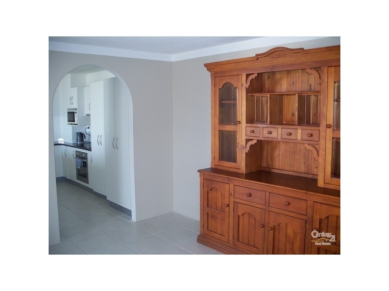 2 Riverview Pde, Surfers Paradise QLD 4217
