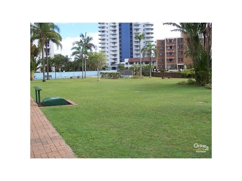 2 Riverview Pde, Surfers Paradise QLD 4217