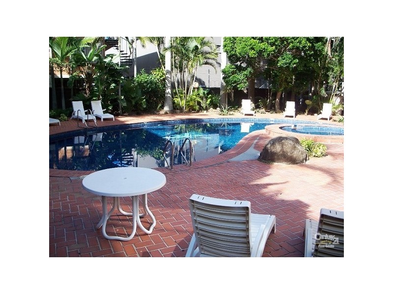67 Ferny Ave, Surfers Paradise QLD 4217