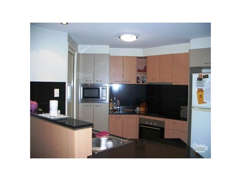 21 Cypress Ave, Surfers Paradise QLD 4217