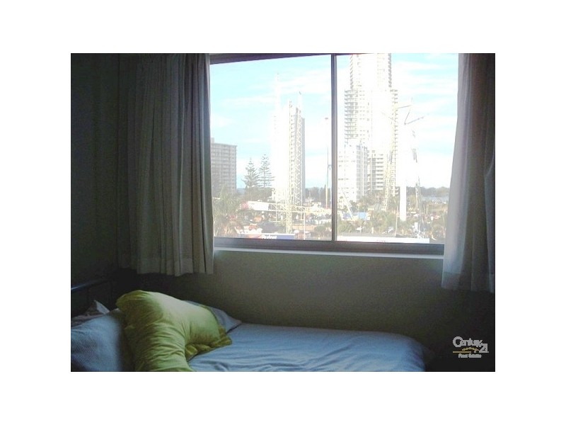 21 Cypress Ave, Surfers Paradise QLD 4217