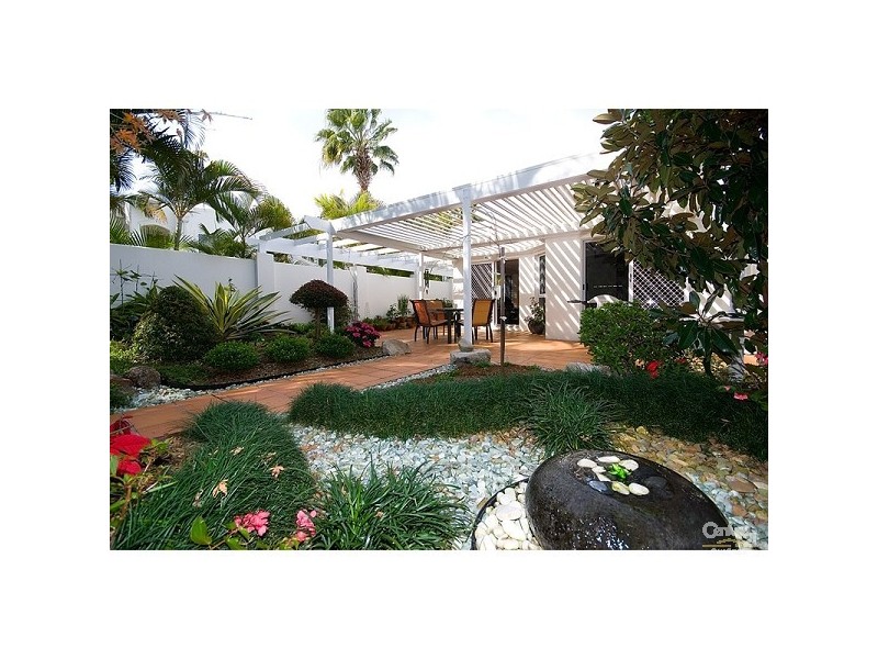 100 Cotlew St  East, Southport QLD 4215