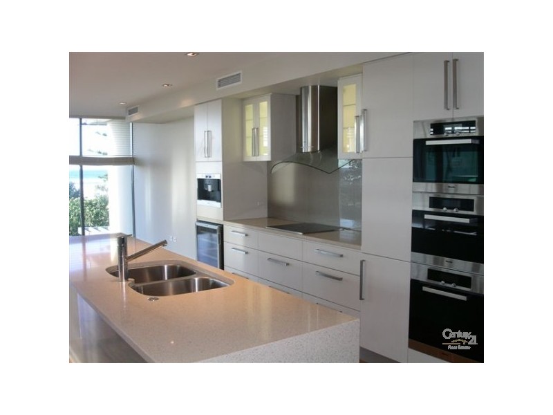 46 Pacific Parade, Kirra QLD 4225