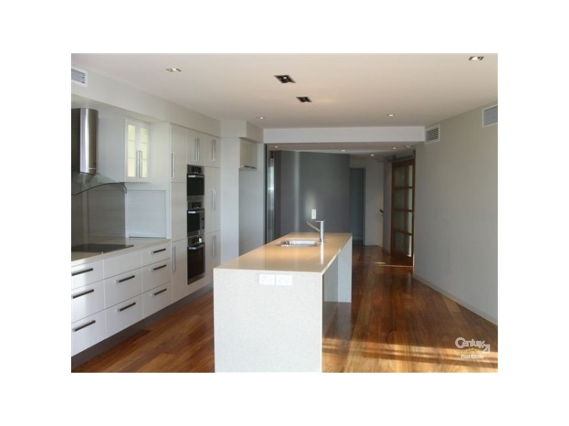 46 Pacific Parade, Kirra QLD 4225