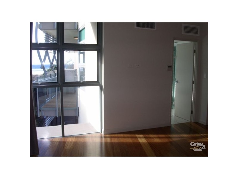 46 Pacific Parade, Kirra QLD 4225