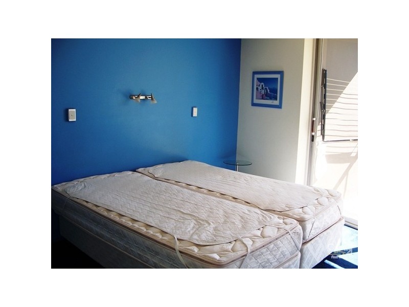 40 Watson Esplanade, Surfers Paradise QLD 4217