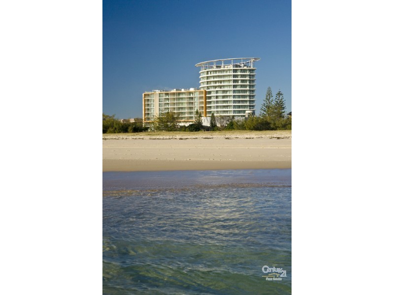 2 Creek Street, Coolangatta QLD 4225