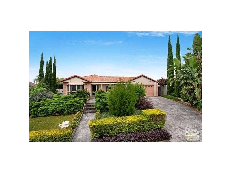 41 Palmerston Drive, Pacific Pines QLD 4211