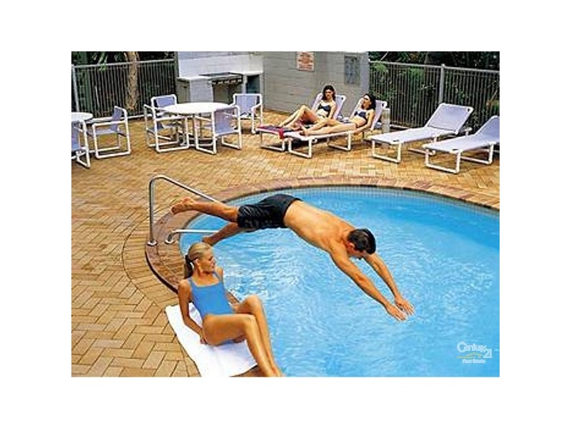 70 Remembrance Dr SURFERS PLAZA, Surfers Paradise QLD 4217