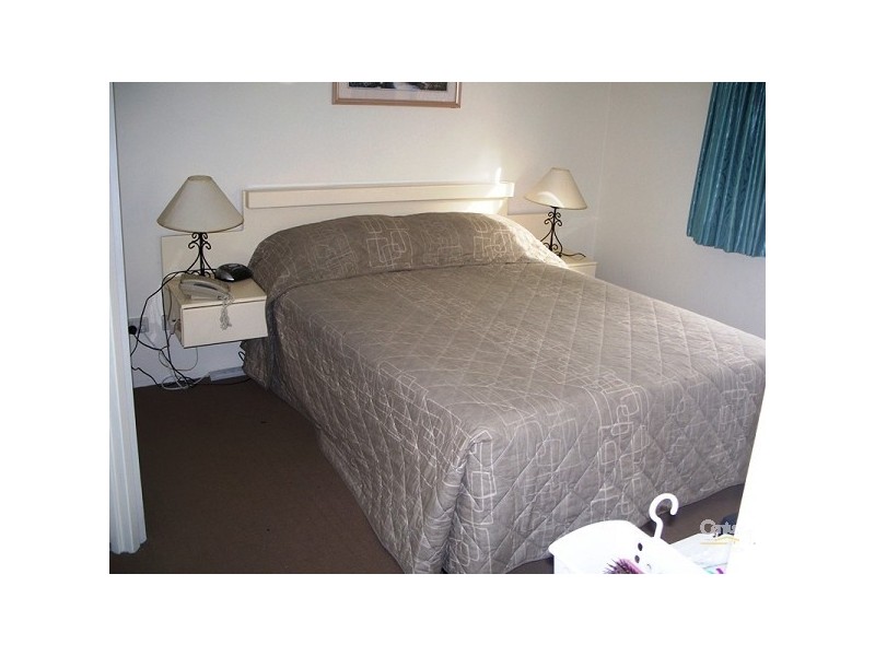 49 Penninsular Drive, Surfers Paradise QLD 4217