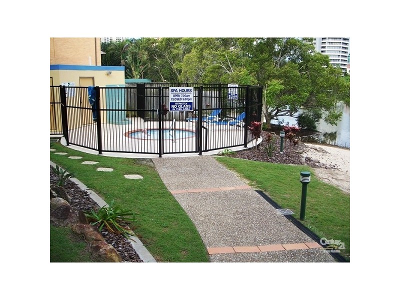 49 Penninsular Drive, Surfers Paradise QLD 4217