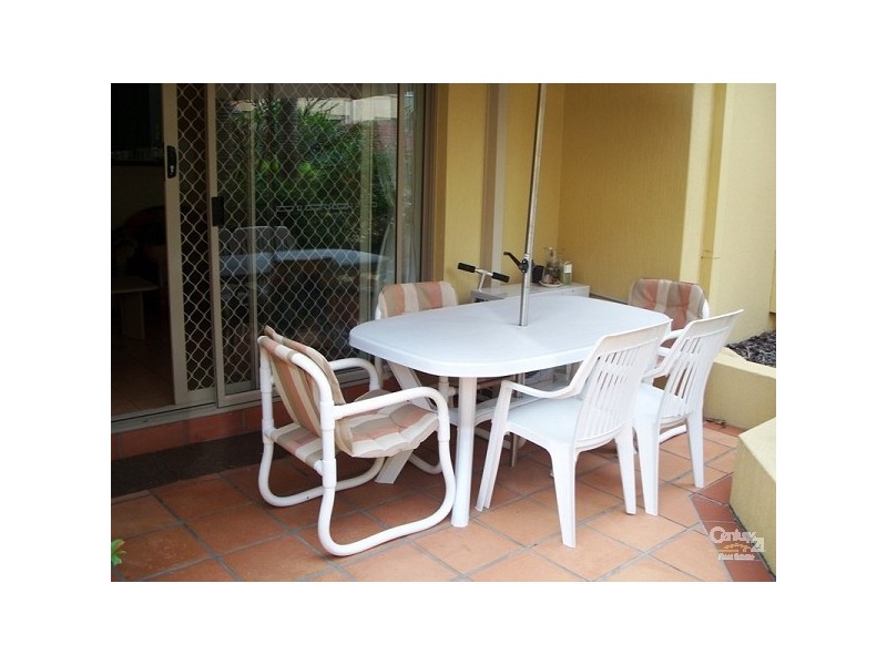 49 Penninsular Drive, Surfers Paradise QLD 4217