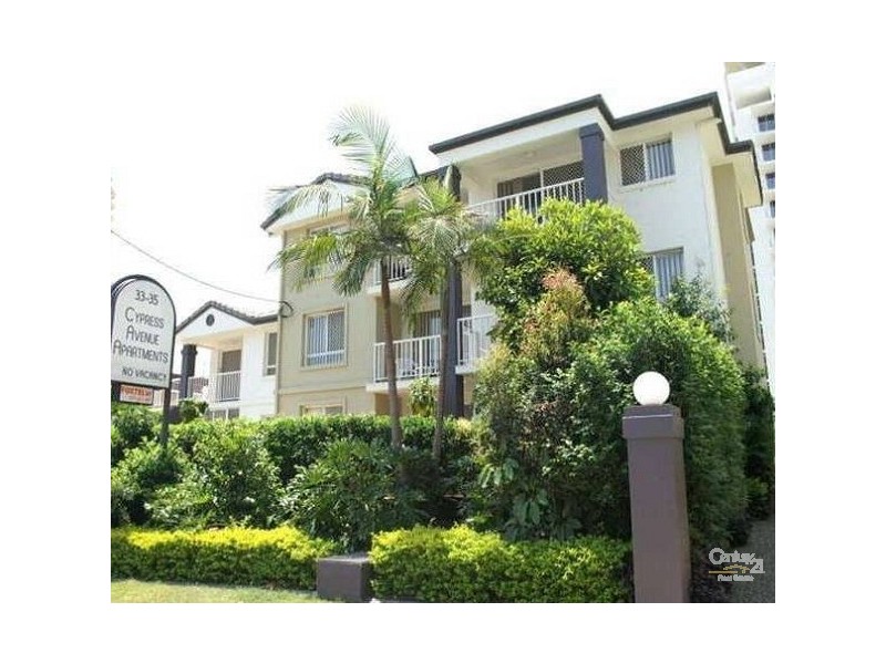 33 Cypress Ave, Surfers Paradise QLD 4217