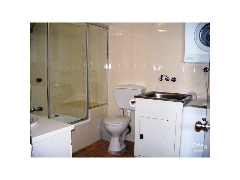 67 Ferny Ave Centrepoint, Surfers Paradise QLD 4217